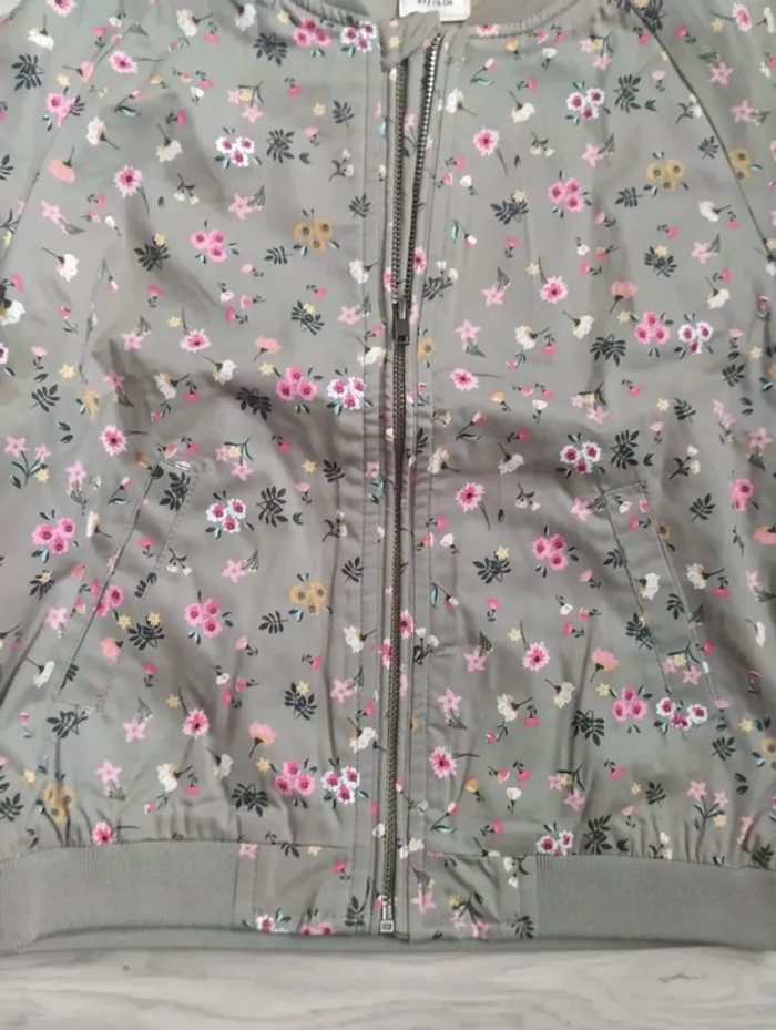 Veste.6 ans - photo numéro 4