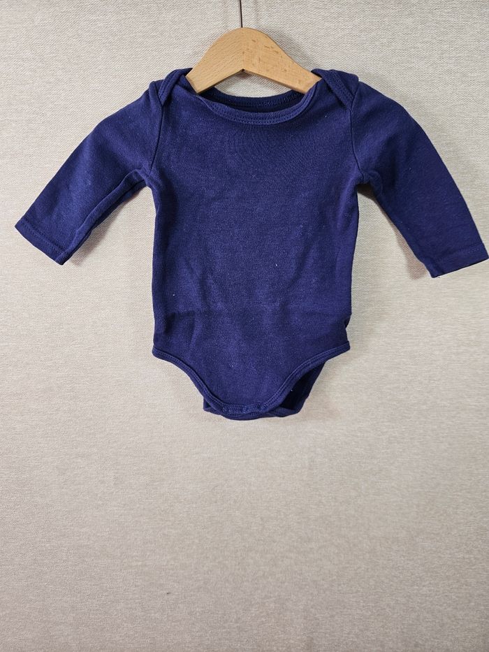 Body manche longue  in extenso  6 mois