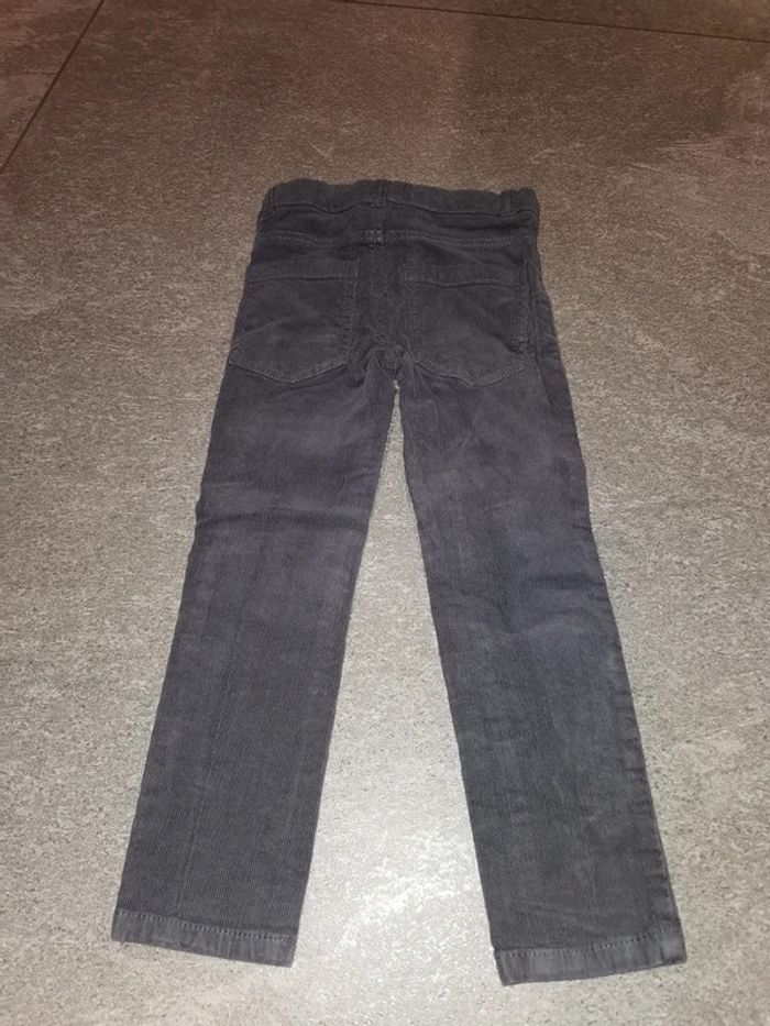 Pantalon garçon 5 ans comme neuf - photo numéro 2
