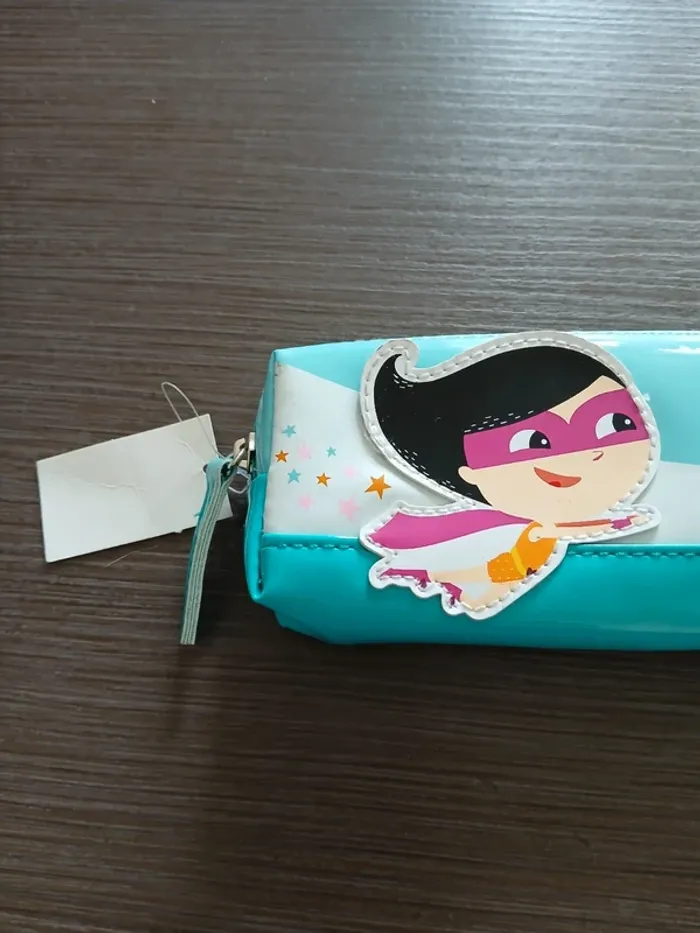 Trousse scolaire prénom Élisa fille - photo numéro 2