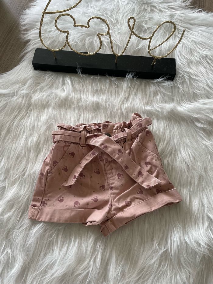 Très beau short minnie 🥰 Disney 12 mois