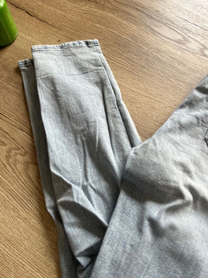 Jeans bleu ciel H&M - photo numéro 3