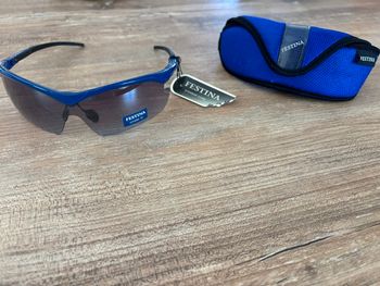 Lunettes de soleil Festina