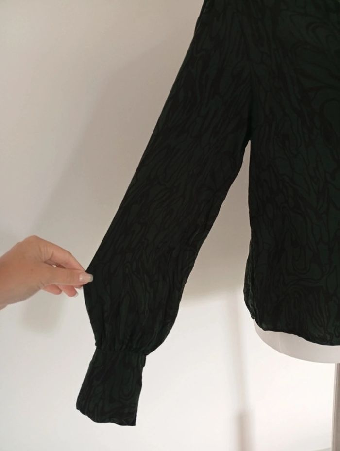 Galerie Lafayette - Chemise verte foncé taille 38 | style blazer - photo numéro 6