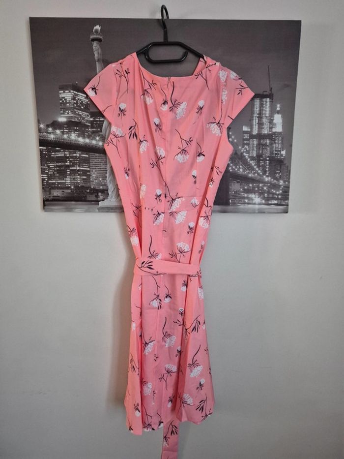 Robe femme taille M - photo numéro 2