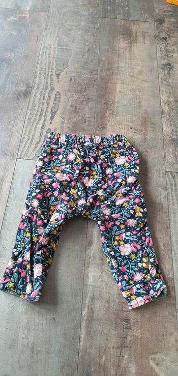 Pantalon réversible kaki 24 mois en très bon état