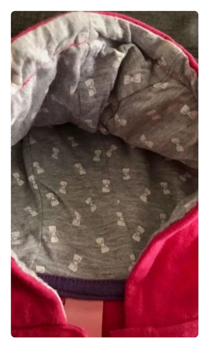 Pull hello kitty à capuche Taille 3 mois - photo numéro 9