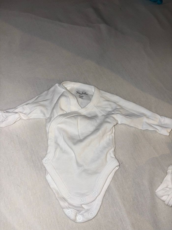 3 bodies - photo numéro 3