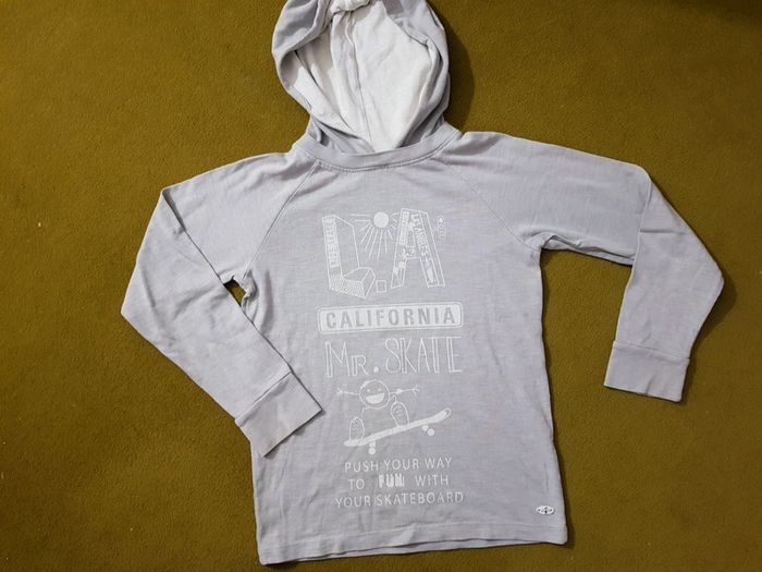 Sweat fin avec capuche okaidi garçon 8ans