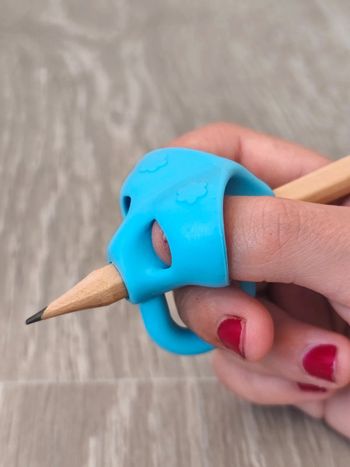 Correcteur de posture d'écriture en silicone souple bleu