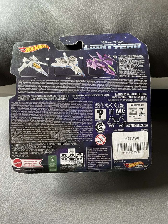 Figurine Hot Wheels Lightyear Disney Pixar - photo numéro 5