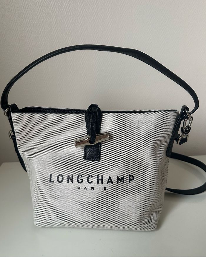 Sac à main avec bandoulière