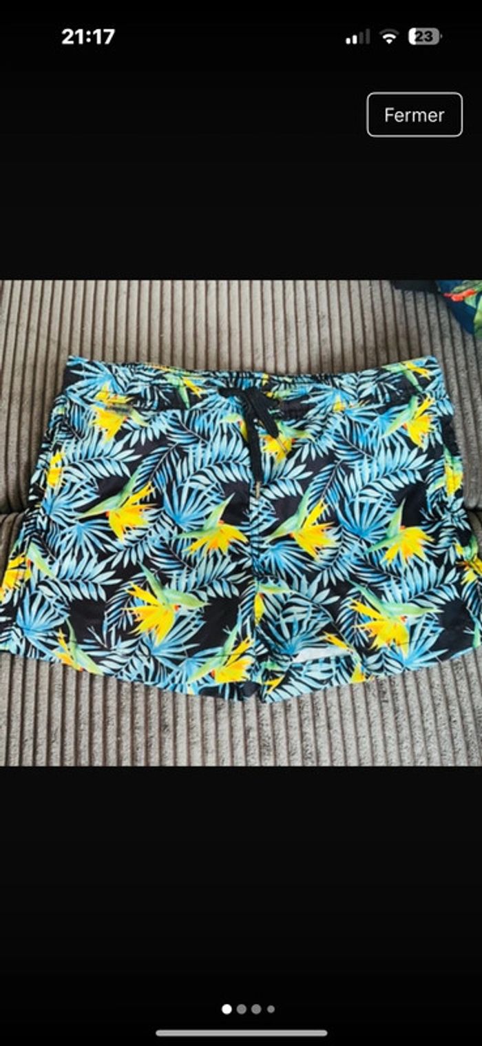 Short de bain - 10 ans - primark - 3€ - photo numéro 2