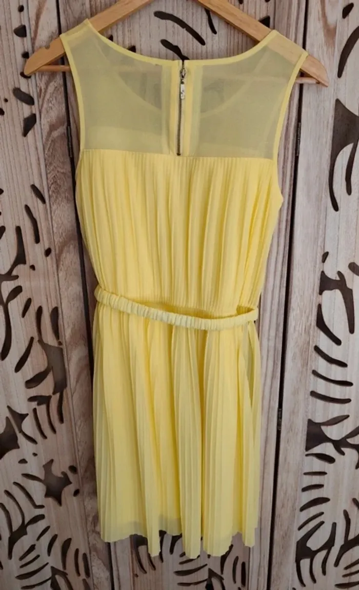 Robe plissée, ceinture Taille S - photo numéro 7