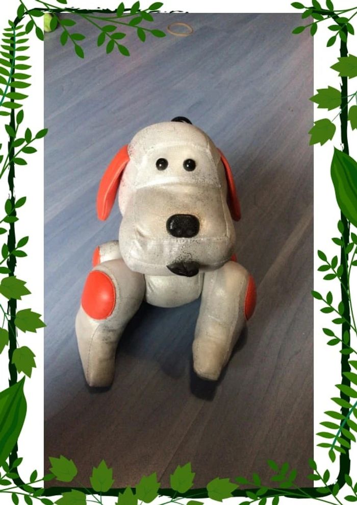 Peluche chien Sandy