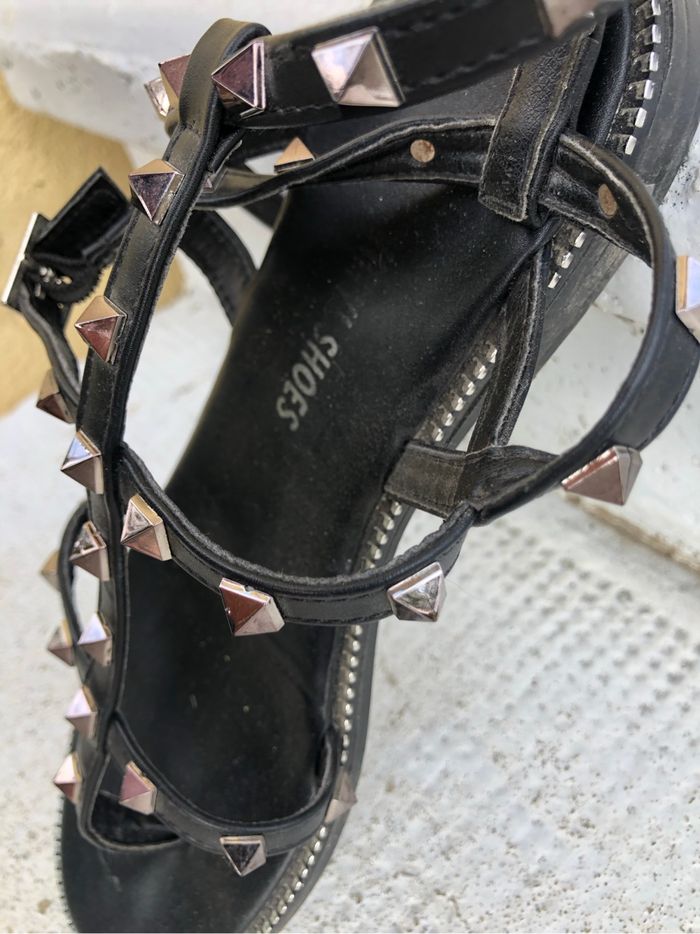 Nu pieds - photo numéro 3