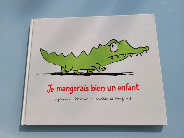 Livre couverture rigide L'école des loisirs : Je mangerais bien un enfant 🐊 58 - photo numéro 2