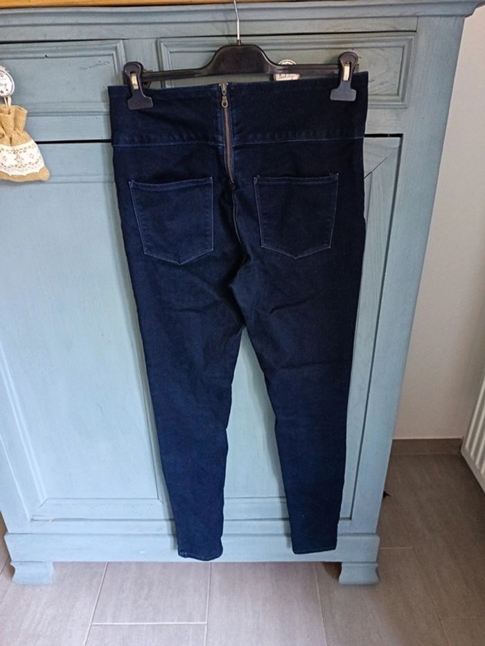 Jean pieces