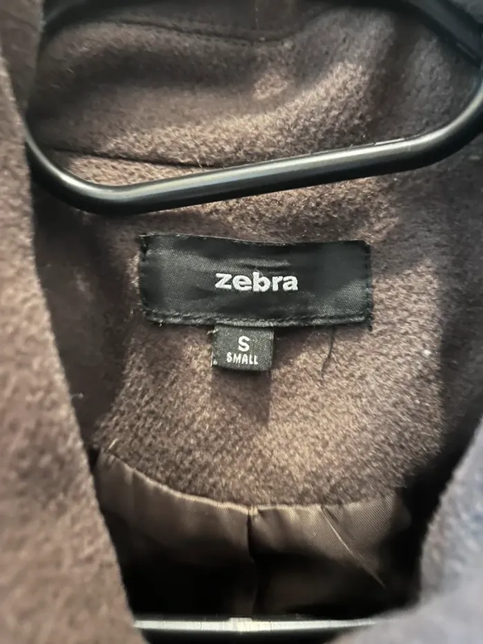 Manteau Zebra taille S - photo numéro 4
