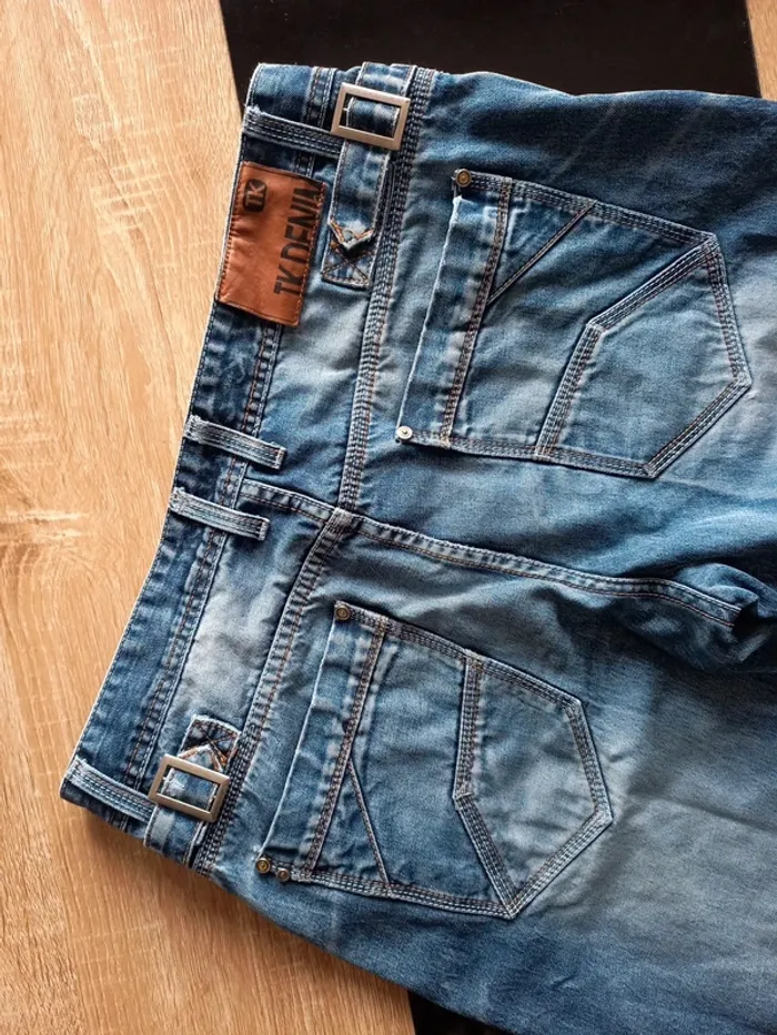 Jean's homme T46 - photo numéro 9
