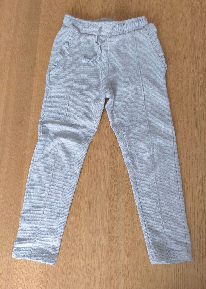 🌸 Lot de 2 pantalons de joggings molletonnés - Zeeman - 6 ans 🌸 - photo numéro 2