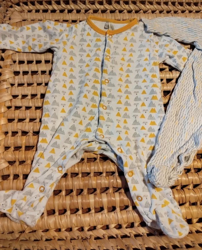 Lot pyjama - photo numéro 2
