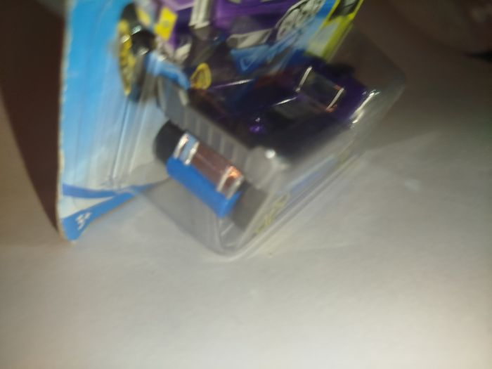 Hot Wheels The Haulinator 2019 - photo numéro 8