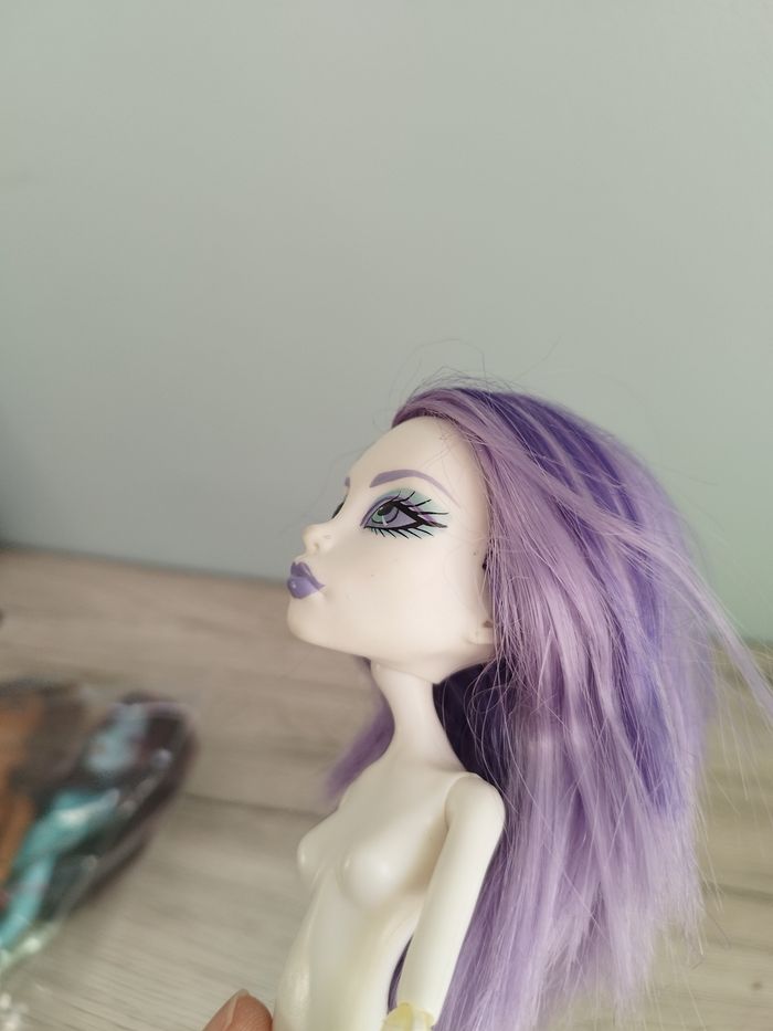 Monster High Spectra Vondergeist dead Tired - photo numéro 6