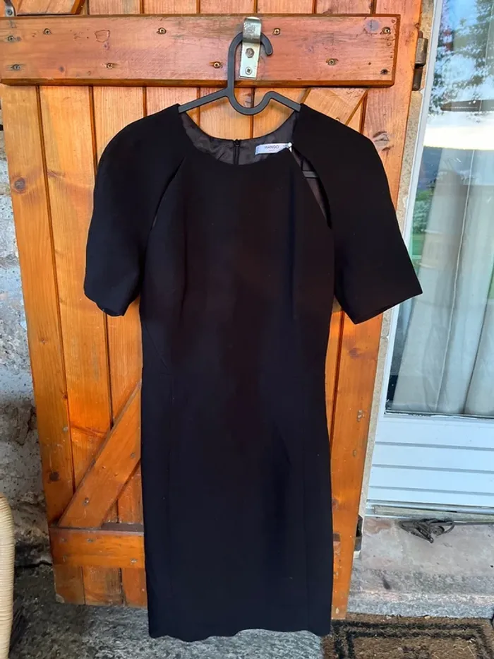 Robe noire