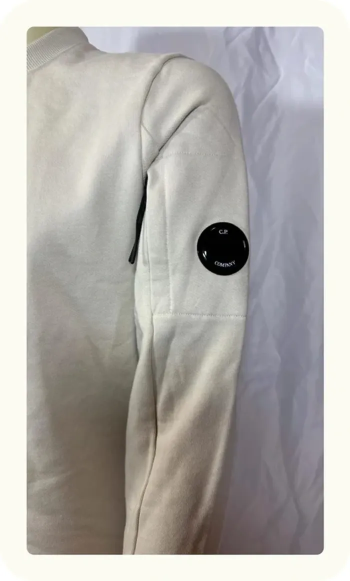 Pull sweat col rond homme CP Company Taille S - photo numéro 2