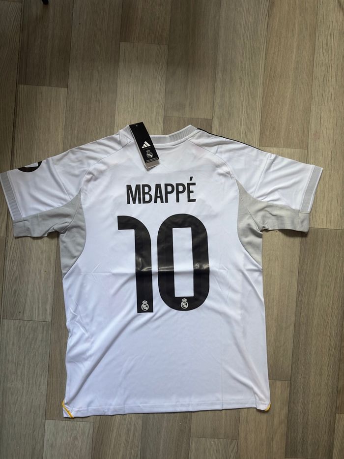 Maillot Réal Madrid domicile 25/26 - Kylian Mbappé - photo numéro 2