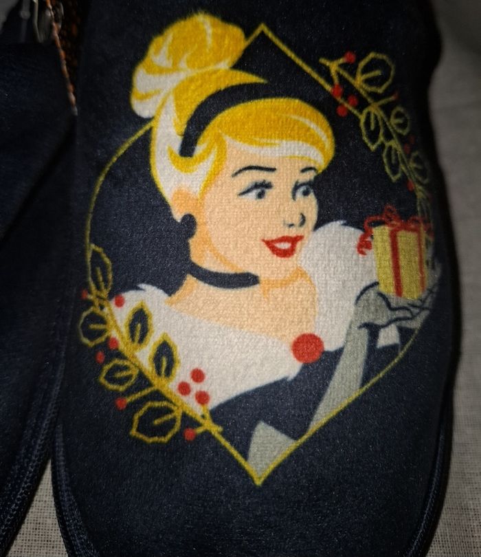 Chaussons Disney 40