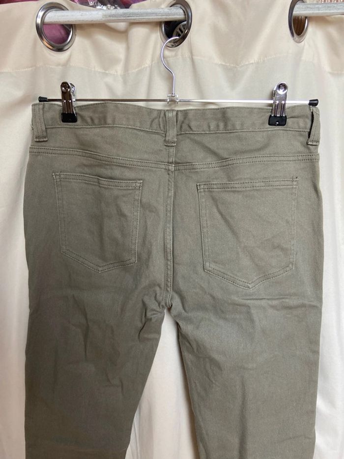 Jeans kaki neuf - photo numéro 5