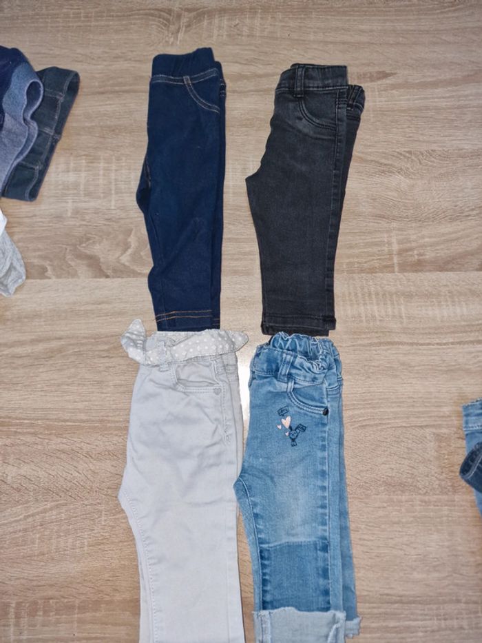 Lot de 4 jeans 6 mois