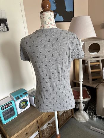 T-shirt taille 40
