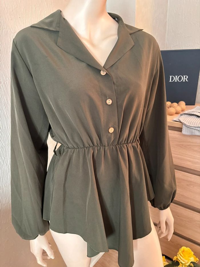 Blouse kaki - photo numéro 2