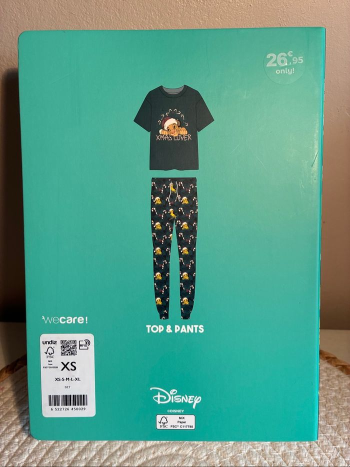 Coffret pyjama Simba Noël neuf - photo numéro 3