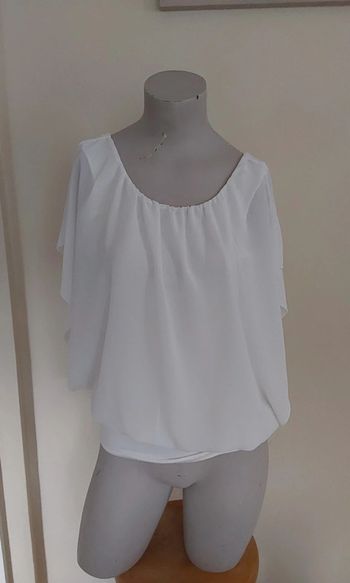 Haut chic voile blanc doublé T unique