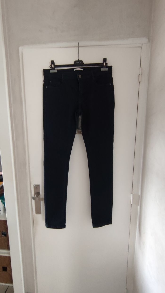 Pantalon femme jeans marque camaïeu taille 42 couleur bleu marine - photo numéro 4