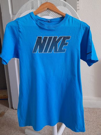Tee-shirt garçon Nike Taille 16 ans