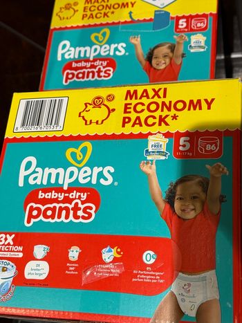 Lot 2 cartons Pampers pants taille 5