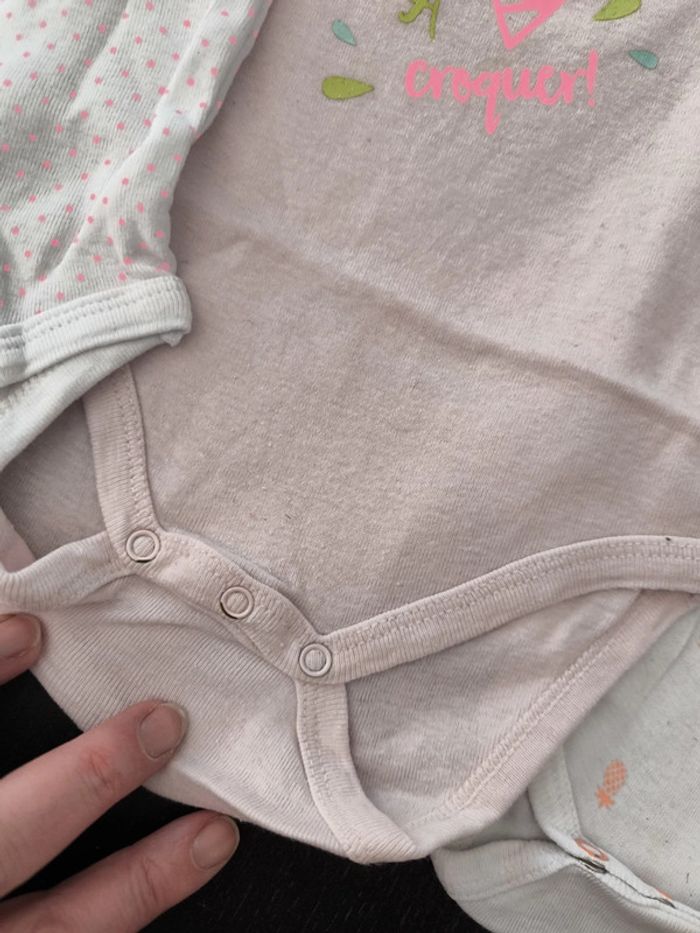 Lot de bodies manches courtes 12 mois - photo numéro 10
