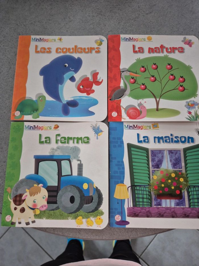 4 livres mini imagiers la ferme, les couleurs, la maison et la nature