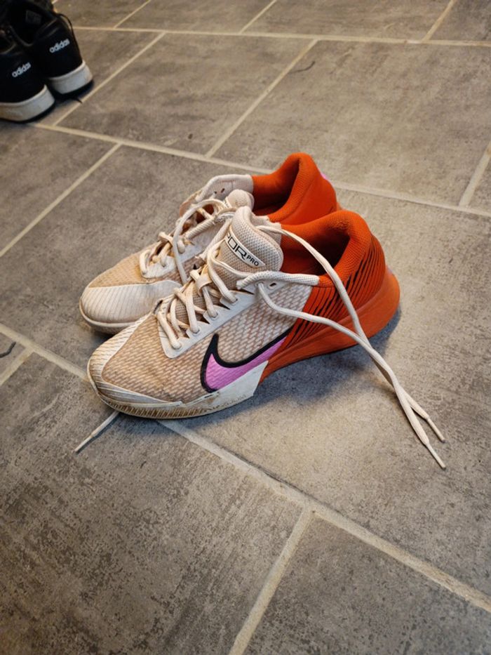 Nike vapeur pro tennis taille 42 - photo numéro 2