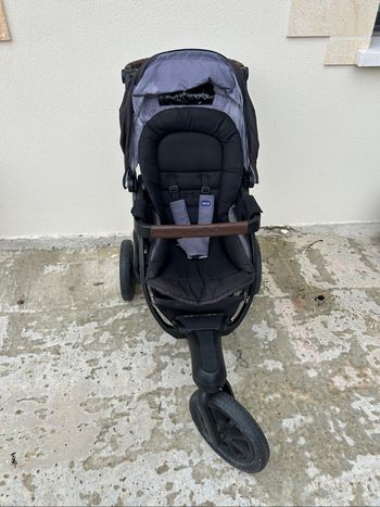 Poussette trio chicco activ3