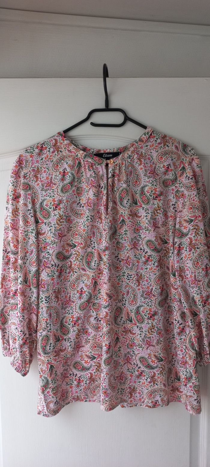 Superbe blouse à motifs - photo numéro 3