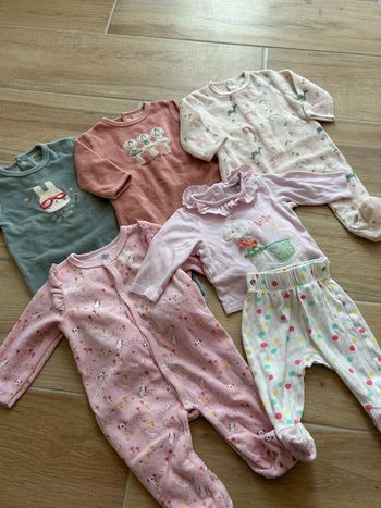 Lot 5 pyjamas 6 mois