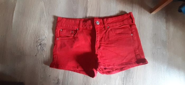 Short rouge Mango taille 34 - photo numéro 2