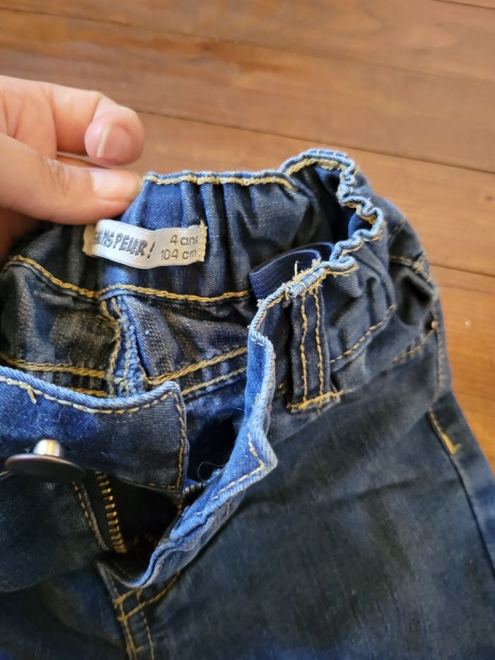 Lot de 3 jean garçon 4ans - photo numéro 6