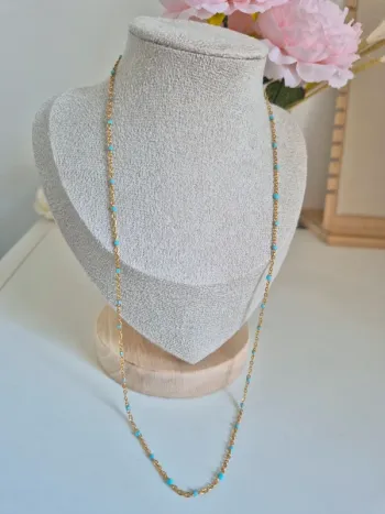 1 collier 50cm + 5 cm 🌸 en acier inoxydable perles résines bleu ciel